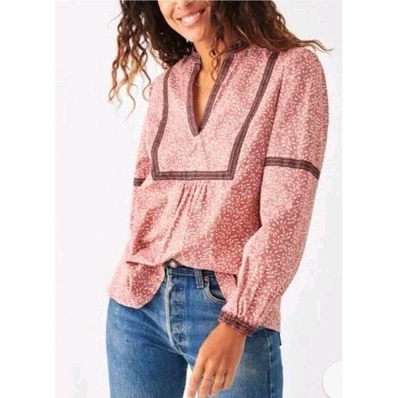 Faherty Tops - FAHERTY Aurora Leaf Print Peasant Boho Top in Mauve Leaf Batik
